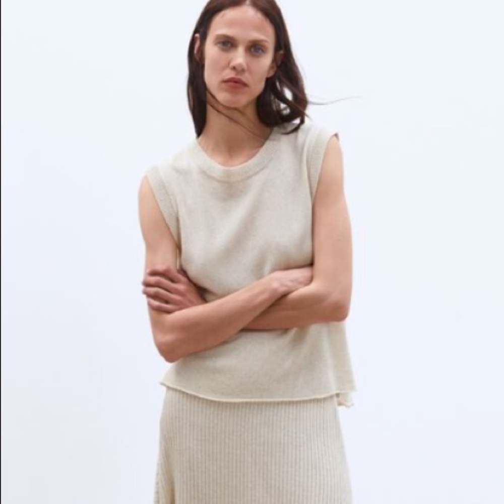 Knite sleeveless top